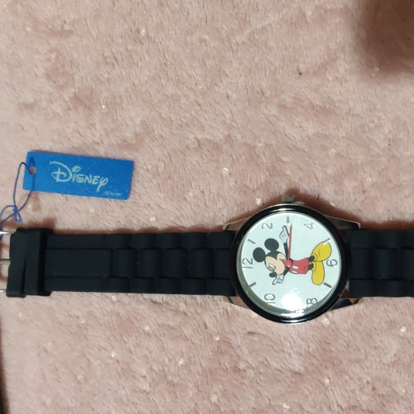 Disney Mickey Mouse Watch - Picture 3 of 7